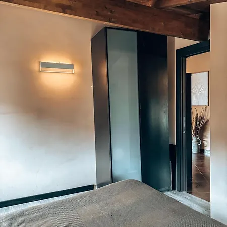Apartment Residence By Talking Stones